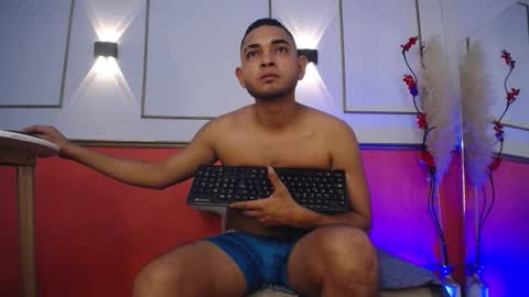 cat_2_ online show from November 7, 4:12 am