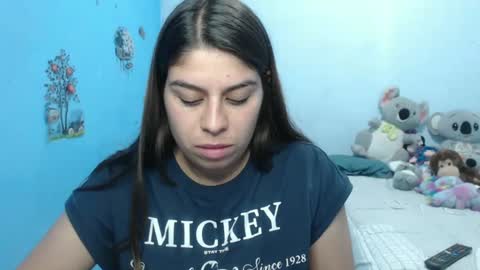 Snapshot of cata_09 chatting on January 15, 3:11 am cata online show from January 15, 3:11 am