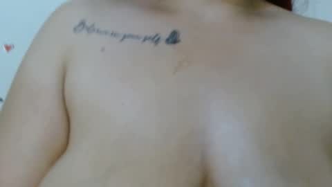 Snapshot of cata__gutierrez_ chatting on February 8, 6:33 pm Cata online show from February 8, 6:33 pm