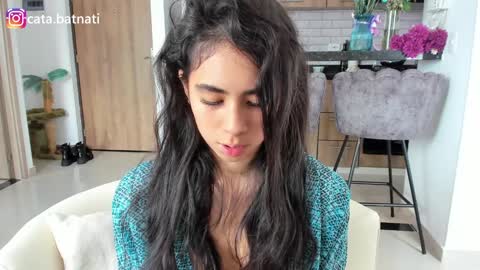 Catalina online show from December 15, 4:15 pm