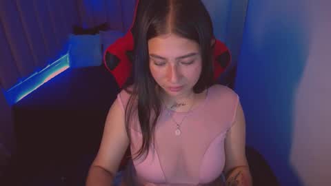 cata_lover1 online show from November 4, 3:11 pm