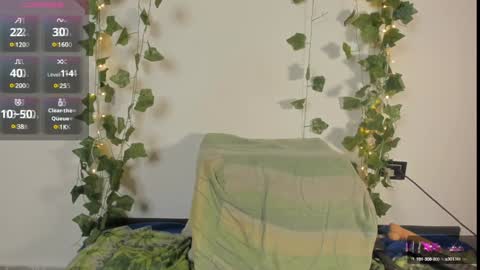 Snapshot of cataleya19__ chatting on February 5, 11:44 am cataleya19__ online show from February 5, 11:44 am