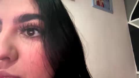 Snapshot of cataleya6712 chatting on October 24, 7:21 pm cataleya6712 online show from October 24, 7:21 pm