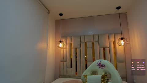 Snapshot of cataleya_sambrano chatting on September 10, 11:10 am Cataleya online show from September 10, 11:10 am