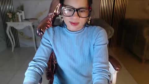 Snapshot of catalina5_s chatting on September 13, 1:44 pm Catalina online show from September 13, 1:44 pm