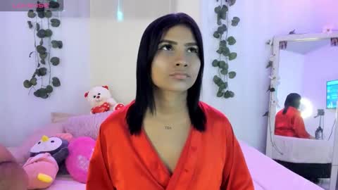 Snapshot of catalina_and_roger chatting on September 29, 3:28 pm Cata y Roger online show from September 29, 3:28 pm