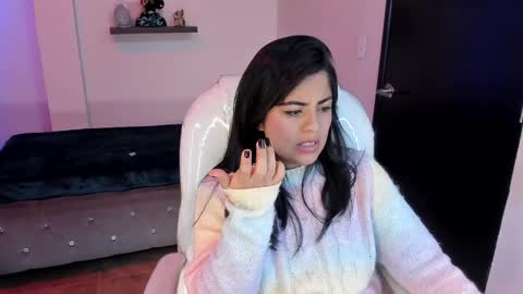 Snapshot of catalina_naughtyy chatting on February 26, 12:16 am Catalina online show from February 26, 12:16 am