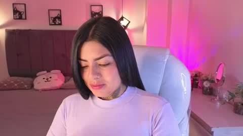 Snapshot of catalina_naughtyy chatting on November 6, 3:07 am Catalina online show from November 6, 3:07 am