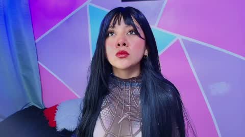 Catalina online show from March 25, 3:29 pm