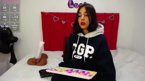 Catalina   online show from September 19, 2:46 am