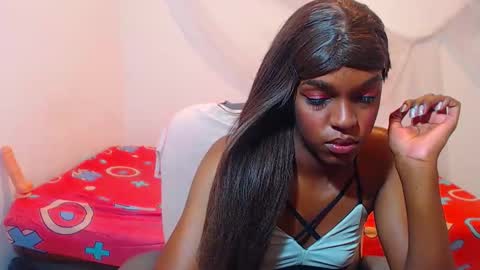 Snapshot of cathi_nahomi chatting on November 3, 11:11 am cathi_nahomi online show from November 3, 11:11 am