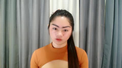 Snapshot of cathy_ho chatting on February 14, 11:42 am cathy_ho online show from February 14, 11:42 am