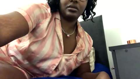 catpixel online show from October 23, 8:57 am