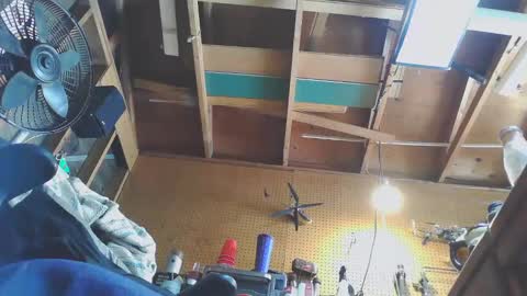 Snapshot of caughtnaked chatting on January 18, 11:44 pm caughtnaked online show from January 18, 11:44 pm