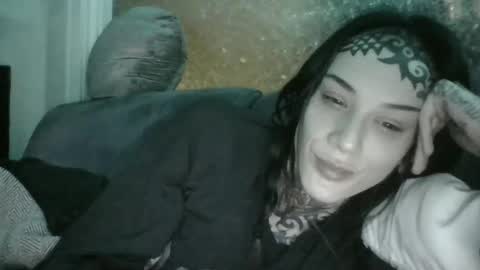 Snapshot of caulkgobbler chatting on October 3, 8:00 am alaska online show from October 3, 8:00 am