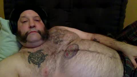 Snapshot of caz508 chatting on December 22, 1:23 am caz508 online show from December 22, 1:23 am