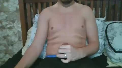 Snapshot of cb94x chatting on November 11, 12:38 pm CB94x online show from November 11, 12:38 pm