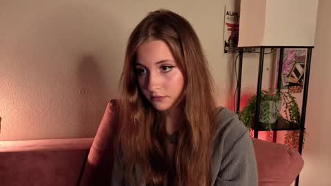 Snapshot of ceceliapidcock chatting on September 19, 7:36 pm Lina online show from September 19, 7:36 pm