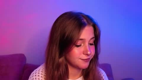 Snapshot of ceceliapidcock chatting on October 6, 7:11 pm Lina online show from October 6, 7:11 pm