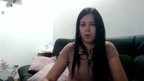 Snapshot of cecihotty4u chatting on September 12, 11:04 pm ceci online show from September 12, 11:04 pm