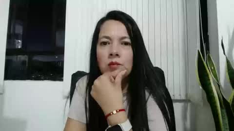 Snapshot of cecihotty4u chatting on September 22, 11:29 pm ceci online show from September 22, 11:29 pm