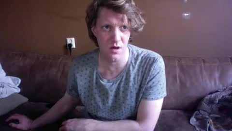 ceezeee online show from February 25, 5:00 pm