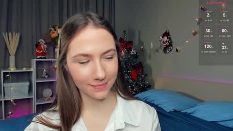 Snapshot of cel1ne_secret chatting on January 29, 7:53 pm Josie Manesi online show from January 29, 7:53 pm