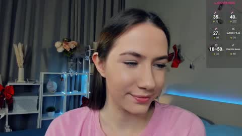 Snapshot of cel1ne_secret chatting on February 15, 7:28 pm Josie Manesi online show from February 15, 7:28 pm