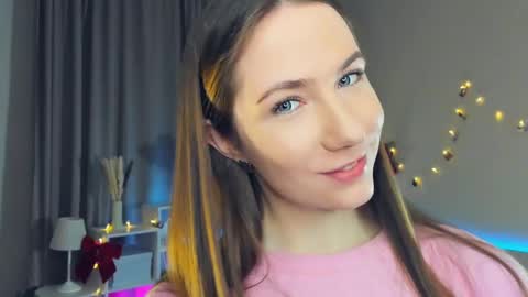 Snapshot of cel1ne_secret chatting on February 16, 7:27 pm Josie Manesi online show from February 16, 7:27 pm