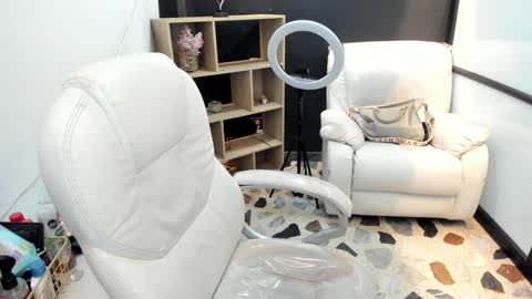 meli online show from February 6, 2:11 am