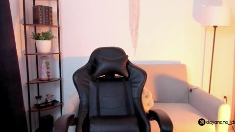 Snapshot of celeste_1220 chatting on November 30, 5:17 pm Alice online show from November 30, 5:17 pm