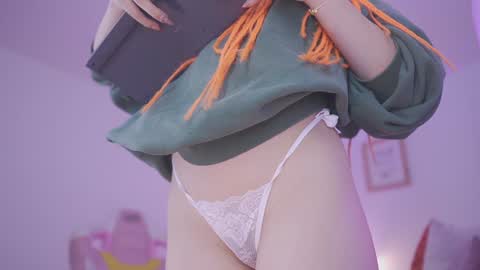 Snapshot of celeste_blazze chatting on January 13, 7:42 pm Celeste  online show from January 13, 7:42 pm