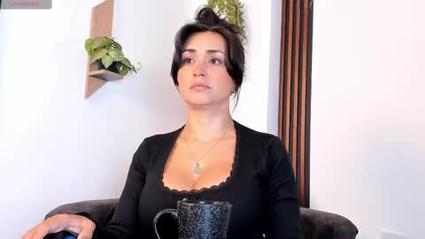 Snapshot of celeste_rodriguez_ chatting on September 15, 9:59 pm online show from September 15, 9:59 pm