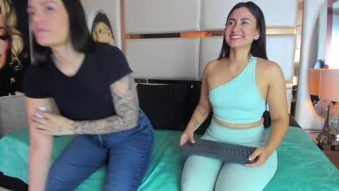 celeste_starsss online show from October 20, 9:04 pm