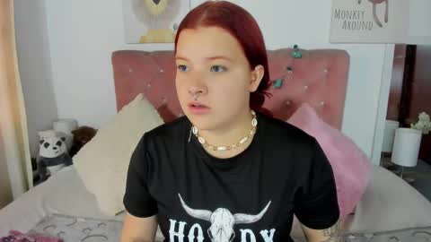 Snapshot of celesteredds chatting on February 25, 11:41 am Celeste online show from February 25, 11:41 am