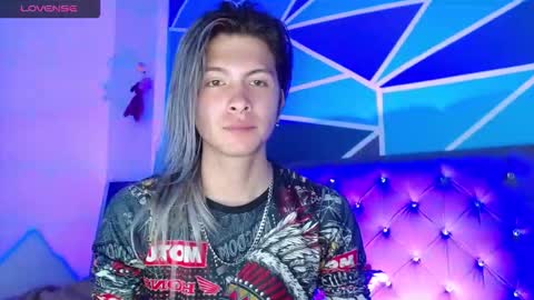 I am Valentinn online show from October 27, 2:37 am