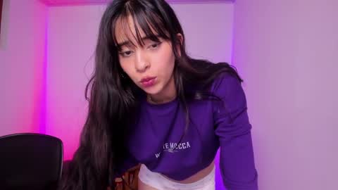 Snapshot of celestinepurple chatting on March 8, 11:39 pm Celestineeeeee online show from March 8, 11:39 pm