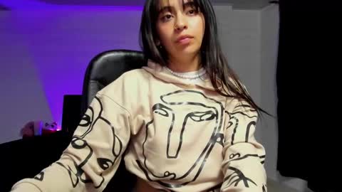 Snapshot of celestinepurple chatting on March 10, 6:27 am Celestineeeeee online show from March 10, 6:27 am