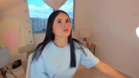 Snapshot of celia_dubois chatting on September 27, 9:09 pm Ari online show from September 27, 9:09 pm