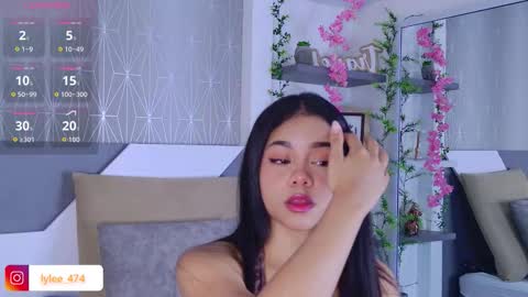 Snapshot of celine_lee chatting on November 28, 3:25 pm Celine online show from November 28, 3:25 pm