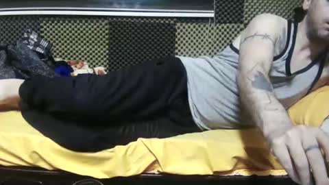 Snapshot of cezar46 chatting on November 1, 3:52 am cezar online show from November 1, 3:52 am