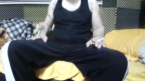 Snapshot of cezar46 chatting on November 11, 8:31 pm cezar online show from November 11, 8:31 pm