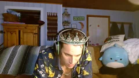 cguffey2284 online show from December 30, 1:04 am