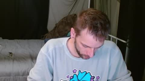 cguffey2284 online show from February 19, 3:35 am