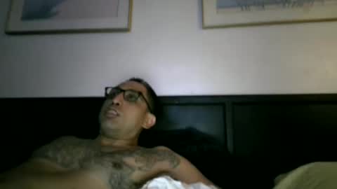 Snapshot of ch383331986 chatting on October 13, 9:09 am HAHA online show from October 13, 9:09 am