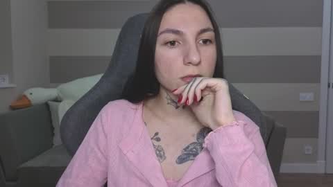 Kate online show from November 19, 7:41 am