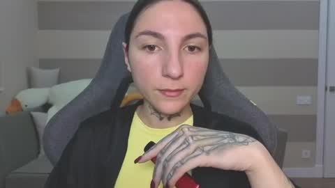 Kate online show from April 3, 7:39 am