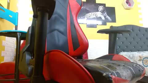 chacorta_ online show from March 13, 1:40 pm