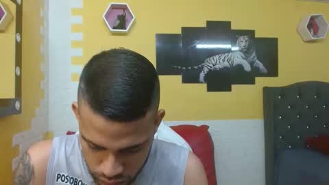 Snapshot of chacorta_ chatting on April 25, 1:52 pm chacorta_ online show from April 25, 1:52 pm