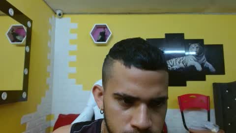 Snapshot of chacorta_ chatting on May 7, 1:55 am chacorta_ online show from May 7, 1:55 am